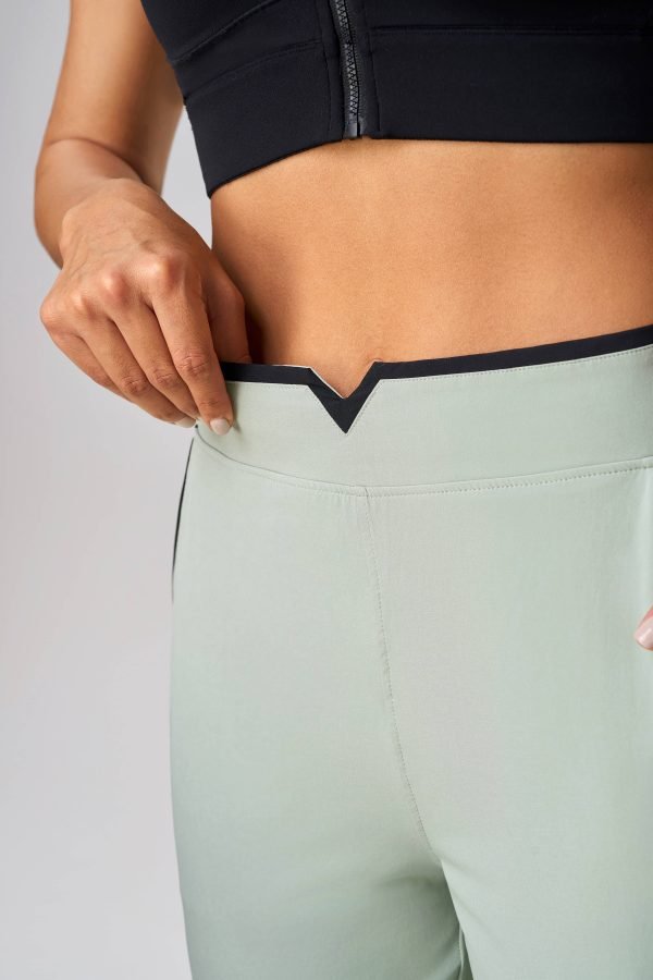 Four-sided Stretch Sweatpants - Image 3