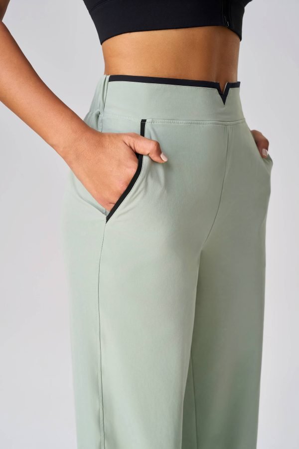 Four-sided Stretch Sweatpants - Image 4